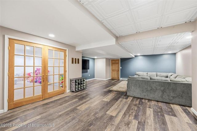 562 Country Club Road, Easton, PA 18045