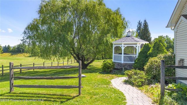 562 Country Club Road, Easton, PA 18045