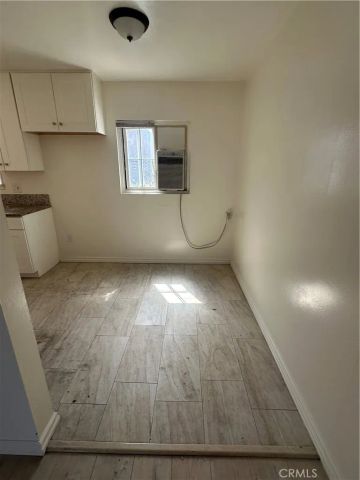 253 E Villa Street 6, Pasadena, CA 91101