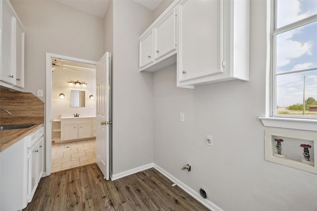 13340 Morgan Lane, Needville, TX 77461
