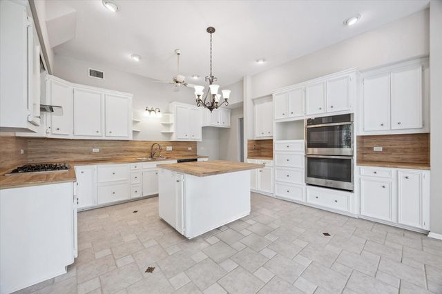13340 Morgan Lane, Needville, TX 77461