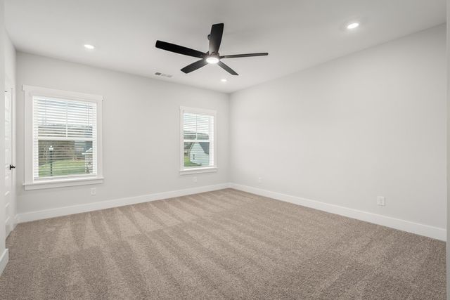 511 Grassland Drive, Lebanon, TN 37087