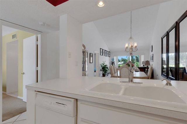 448 CERROMAR ROAD 289, Venice, FL 34293