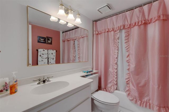 448 CERROMAR ROAD 289, Venice, FL 34293