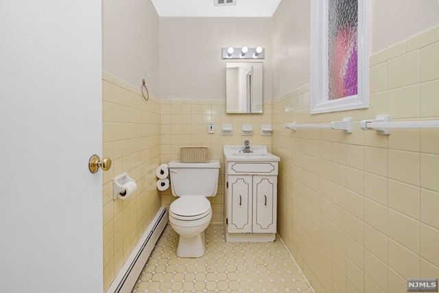 107 Hendrickson Street, Haworth, NJ 07641