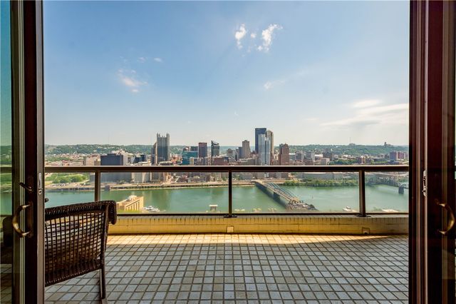 111 Grandview Ave 702, Mt Washington, PA 15211