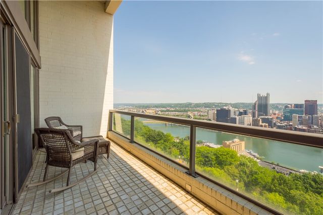 111 Grandview Ave 702, Mt Washington, PA 15211
