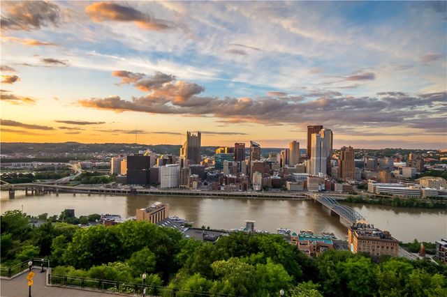 111 Grandview Ave 702, Mt Washington, PA 15211