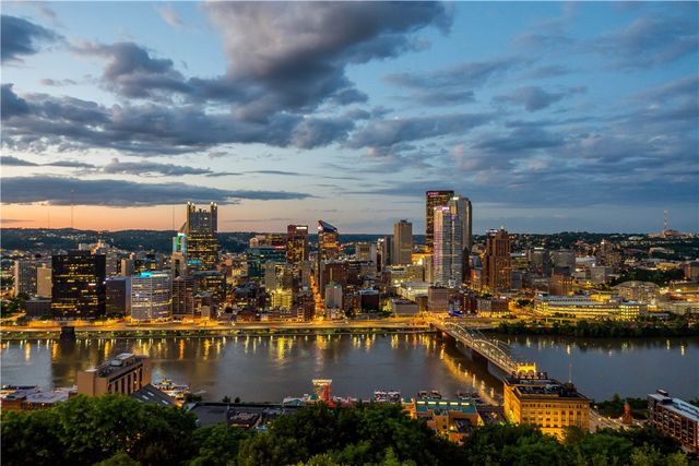 111 Grandview Ave 702, Mt Washington, PA 15211