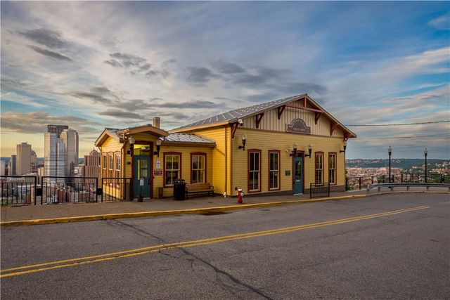 111 Grandview Ave 702, Mt Washington, PA 15211