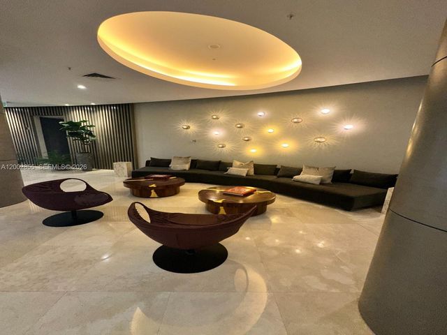 10275 Collins Ave 1428, Bal Harbour, FL 33154