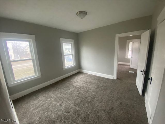 12514 Locke Avenue, Cleveland, OH 44108