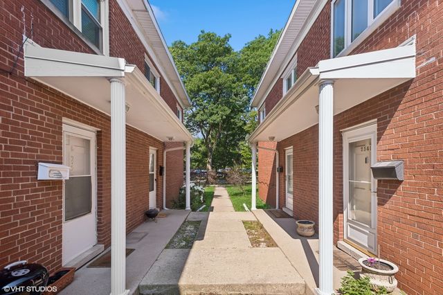 2543 Crawford Avenue, Evanston, IL 60201