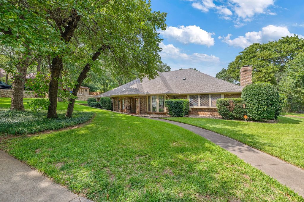 1405 Melody Lane, Keller, TX 76262