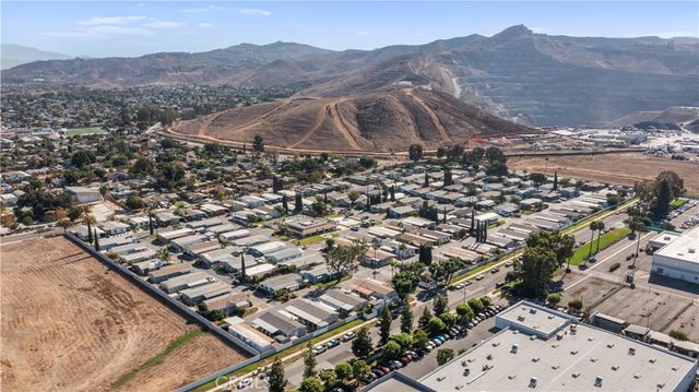 777 S Temescal Street 59, Corona, CA 92879