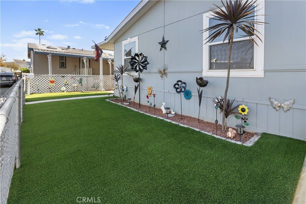 777 S Temescal Street 59, Corona, CA 92879 — photo 2