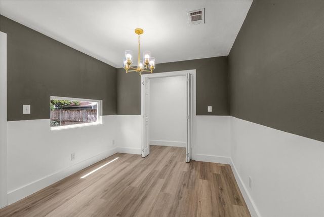 1808 Glenmore Avenue, Fort Worth, TX 76102