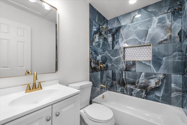 1808 Glenmore Avenue, Fort Worth, TX 76102