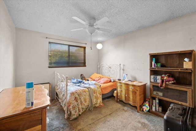 947 Murray Avenue, Medford, OR 97501