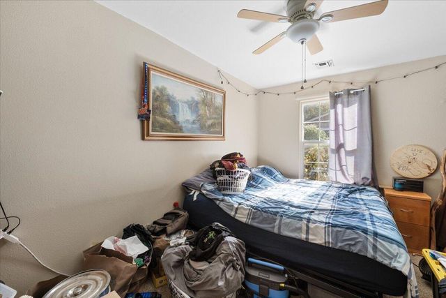 947 Murray Avenue, Medford, OR 97501