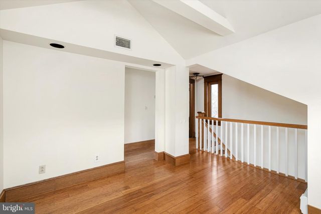 1360 EDINBURG RD, West Windsor, NJ 08550