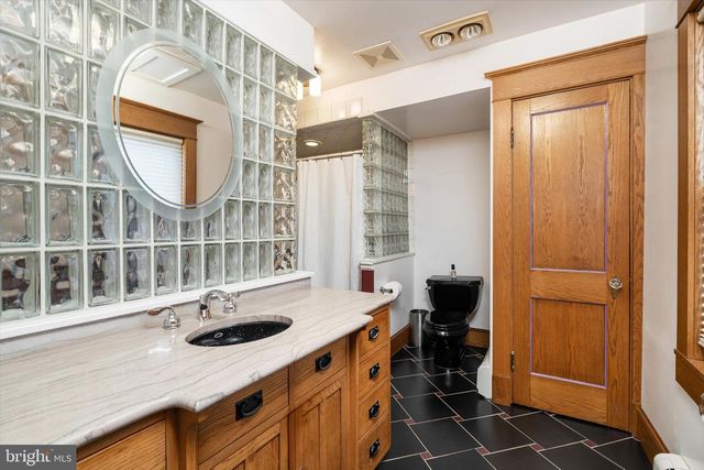 1360 EDINBURG RD, West Windsor, NJ 08550