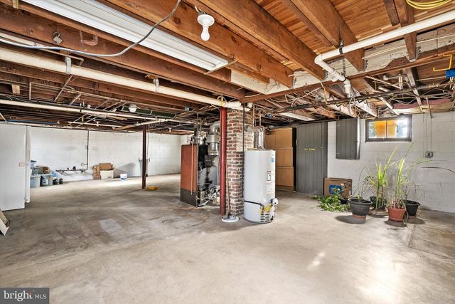 1360 EDINBURG RD, West Windsor, NJ 08550