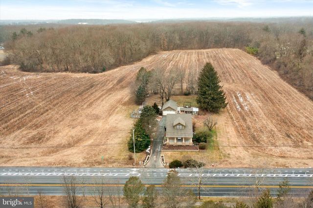 1360 EDINBURG RD, West Windsor, NJ 08550