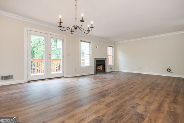 1354 Sheffield Glen Way NE, Atlanta, GA 30329