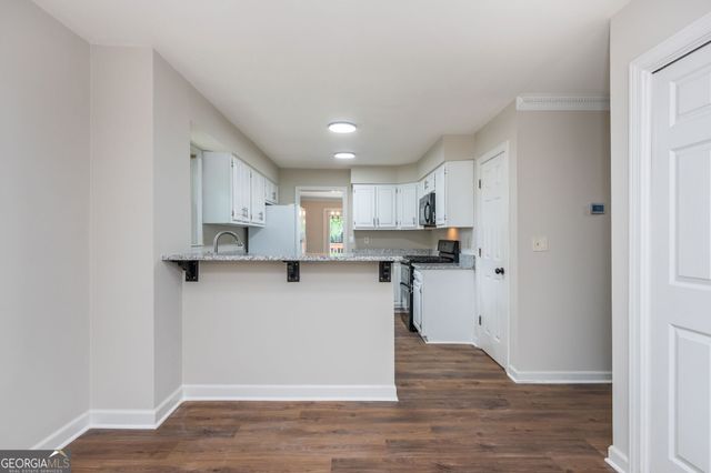 1354 Sheffield Glen Way NE, Atlanta, GA 30329