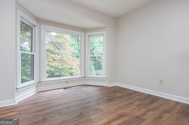 1354 Sheffield Glen Way NE, Atlanta, GA 30329