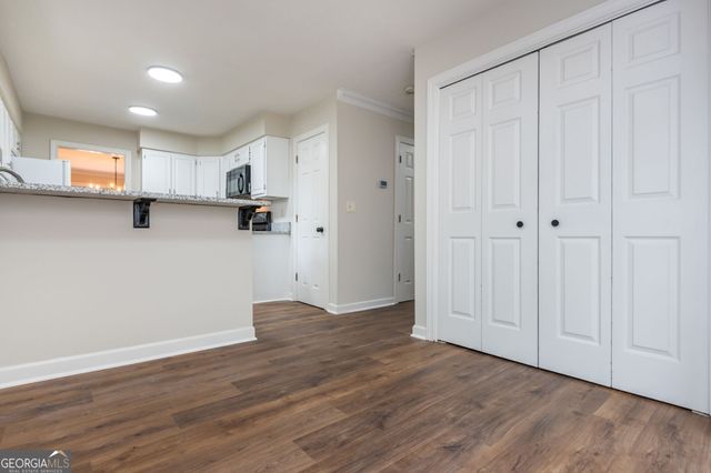 1354 Sheffield Glen Way NE, Atlanta, GA 30329