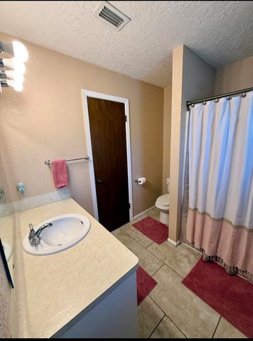 11 Dana, Lumberton, TX 77657