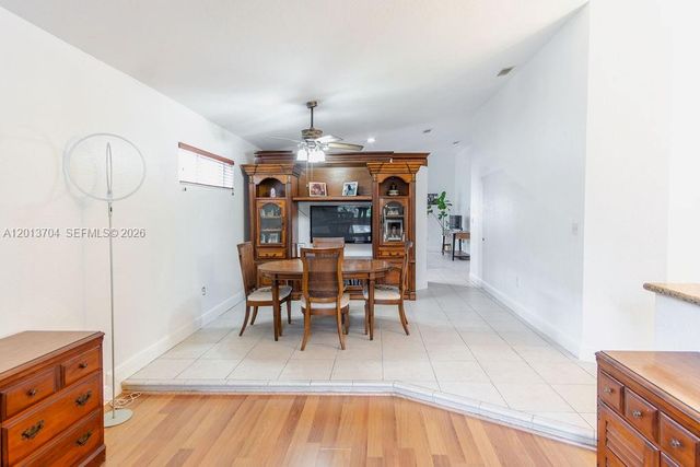 7411 W 33rd Ave, Hialeah, FL 33018