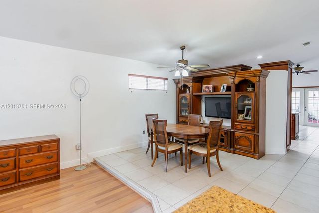 7411 W 33rd Ave, Hialeah, FL 33018