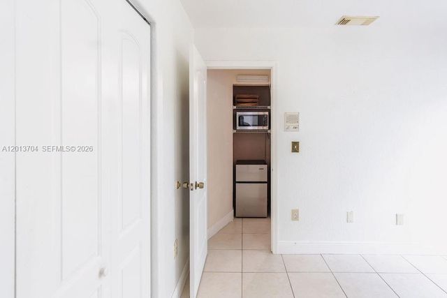 7411 W 33rd Ave, Hialeah, FL 33018