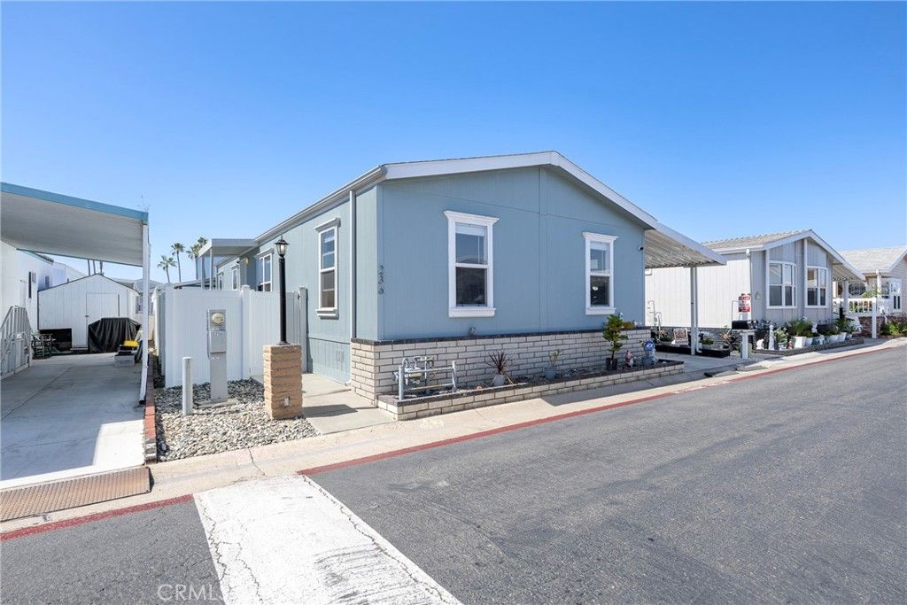 21851 Newland 236, Huntington Beach, CA 92646 — photo 2