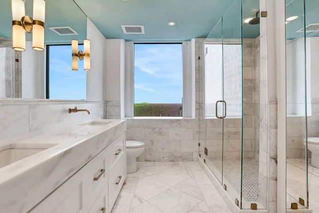 75 14th NE Street 4060, Atlanta, GA 30309