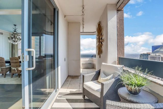 75 14th NE Street 4060, Atlanta, GA 30309