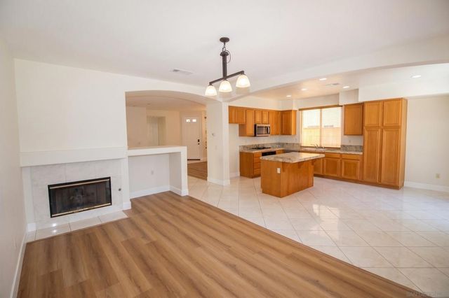 1499 Enchante, Oceanside, CA 92056