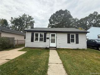 6460 Oak Street, Taylor, MI 48180