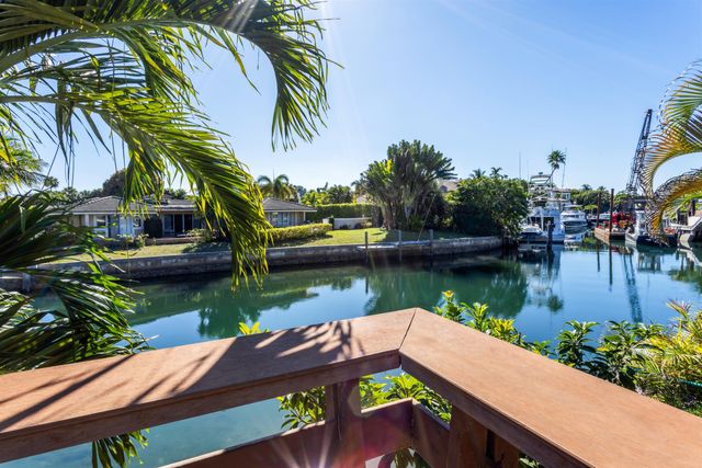 794 Staghorn Court, Boca Raton, FL 33432