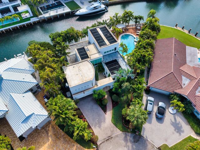 794 Staghorn Court, Boca Raton, FL 33432