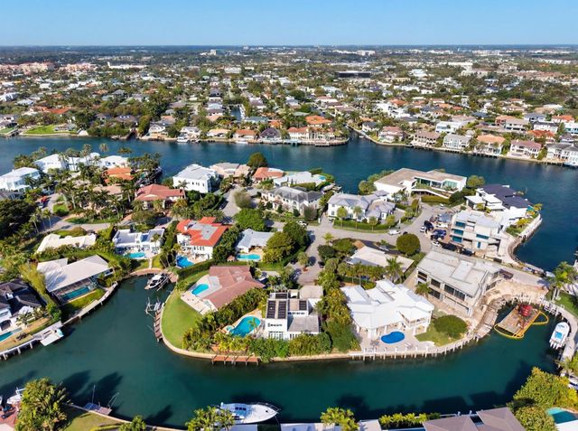 794 Staghorn Court, Boca Raton, FL 33432