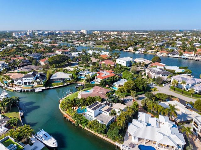 794 Staghorn Court, Boca Raton, FL 33432