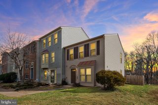 7401 EMERALD DR, Manassas, VA 20109