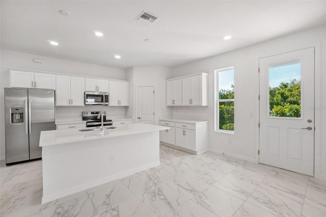 649 SILVER STREAM COURT, Brandon, FL 33511