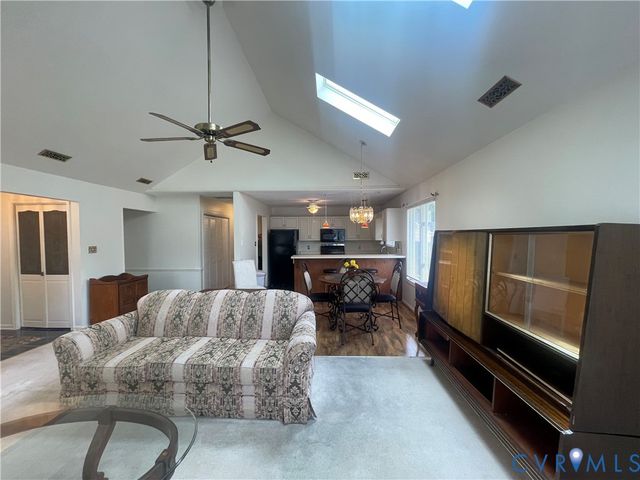 3008 W Grant St, Hopewell, VA 23860
