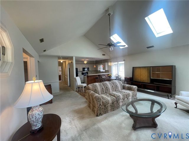 3008 W Grant St, Hopewell, VA 23860