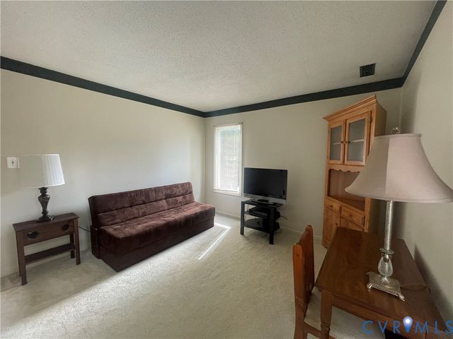3008 W Grant St, Hopewell, VA 23860
